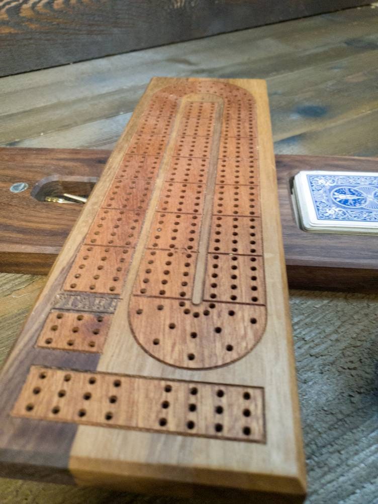 Cribbage board |Skunk lines |Card and Peg storage | Wedding Christmas Retirement Housewarming | Gift