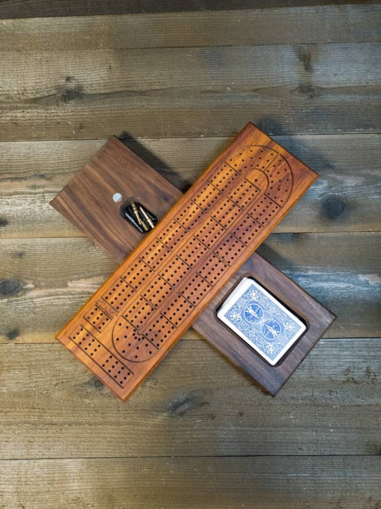 Cribbage board |Skunk lines |Card and Peg storage | Wedding Christmas Retirement Housewarming | Gift