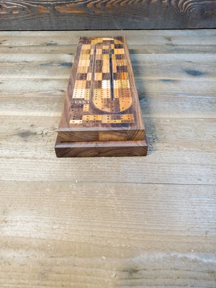 Cribbage board |Skunk lines |Card and Peg storage | Wedding Christmas Retirement Housewarming | Gift