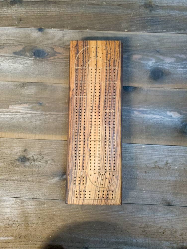 Cribbage board |Skunk lines |Card and Peg storage | Wedding Christmas Retirement Housewarming | Gift