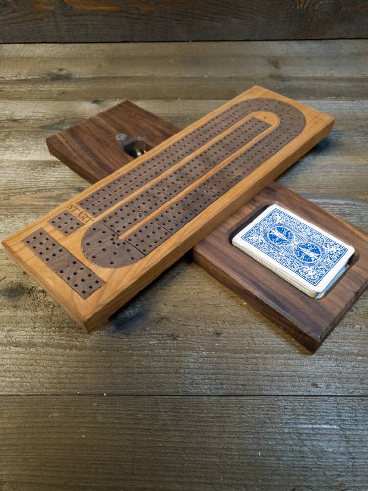 Cribbage board |Skunk lines |Card and Peg storage | Wedding Christmas Retirement Housewarming | Gift