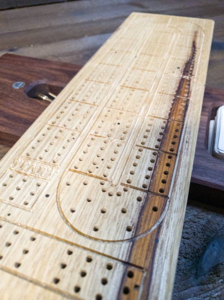 Cribbage board |Skunk lines |Card and Peg storage | Wedding Christmas Retirement Housewarming | Gift