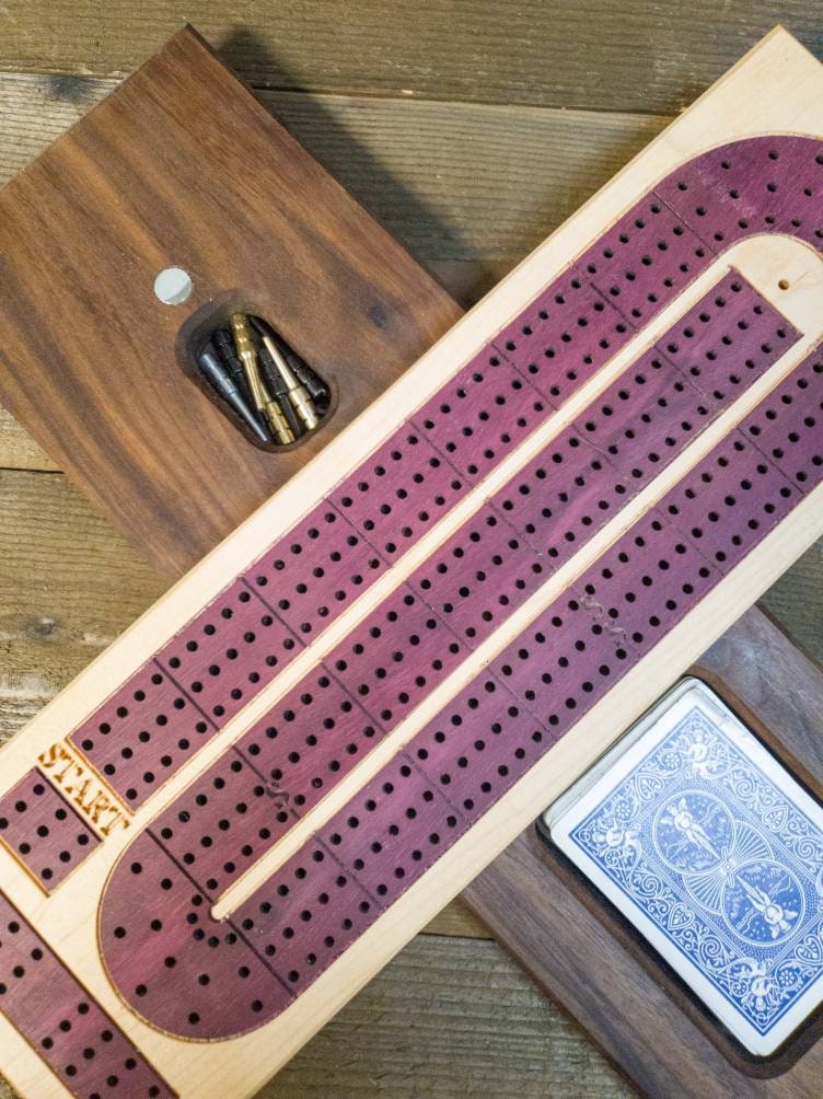 Cribbage board |Skunk lines |Card and Peg storage | Wedding Christmas Retirement Housewarming | Gift