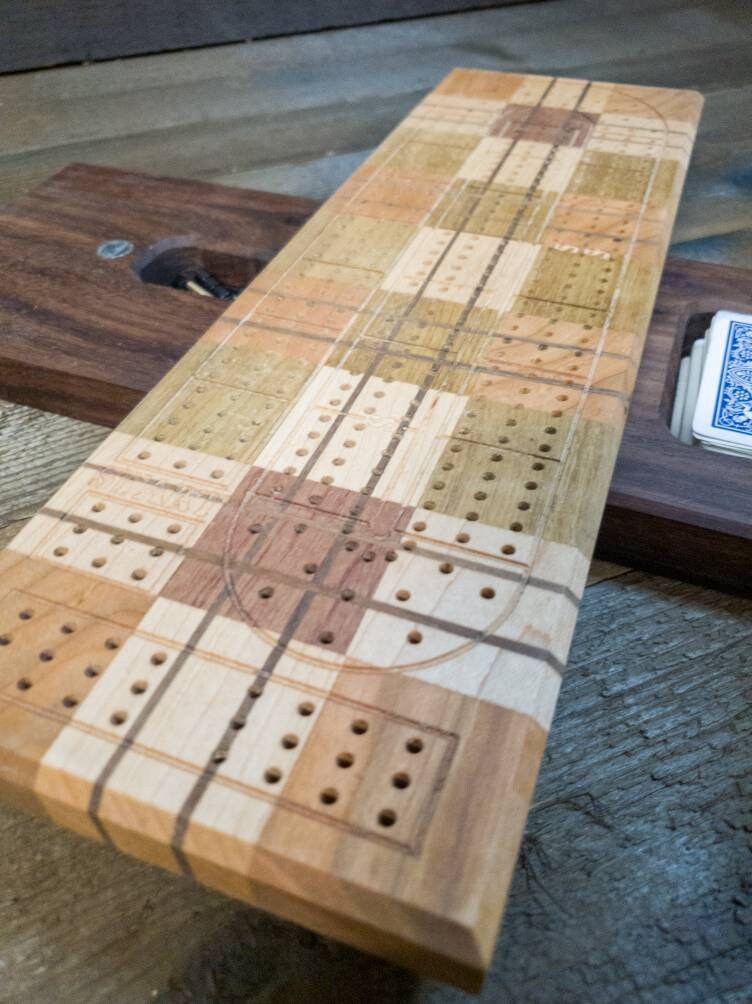 Cribbage board |Skunk lines |Card and Peg storage | Wedding Christmas Retirement Housewarming | Gift