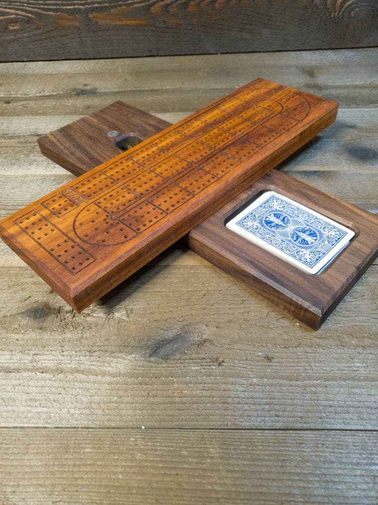 Cribbage board |Skunk lines |Card and Peg storage | Wedding Christmas Retirement Housewarming | Gift