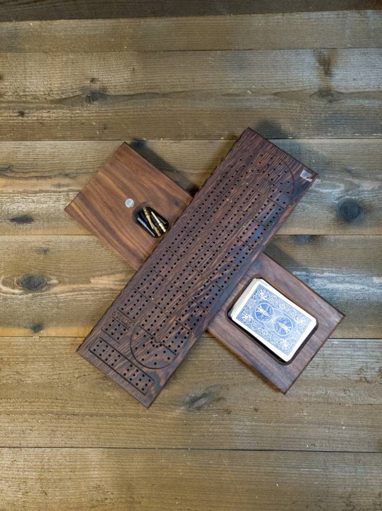 Cribbage board |Skunk lines |Card and Peg storage | Wedding Christmas Retirement Housewarming | Gift