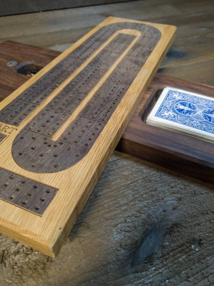 Cribbage board |Skunk lines |Card and Peg storage | Wedding Christmas Retirement Housewarming | Gift