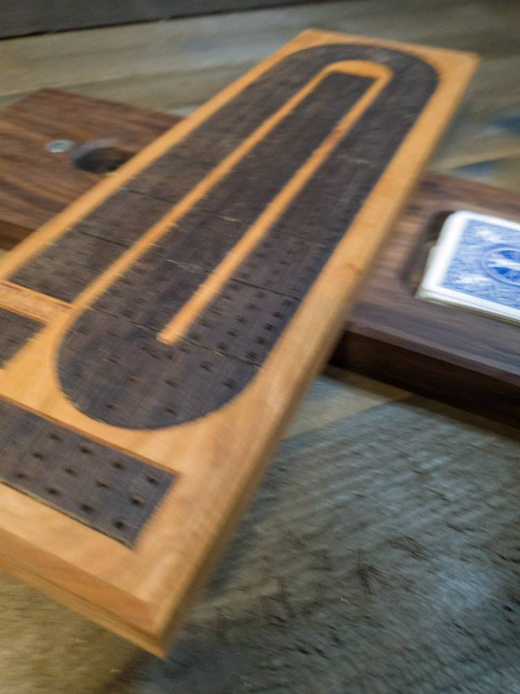 Cribbage board |Skunk lines |Card and Peg storage | Wedding Christmas Retirement Housewarming | Gift