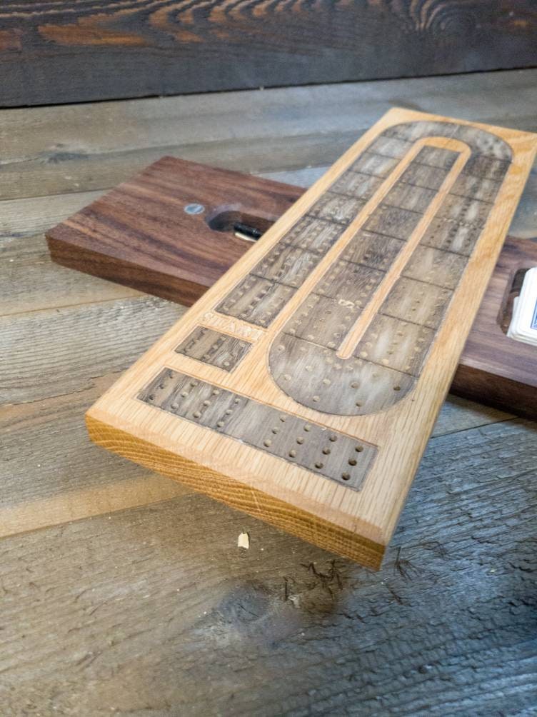 Cribbage board |Skunk lines |Card and Peg storage | Wedding Christmas Retirement Housewarming | Gift