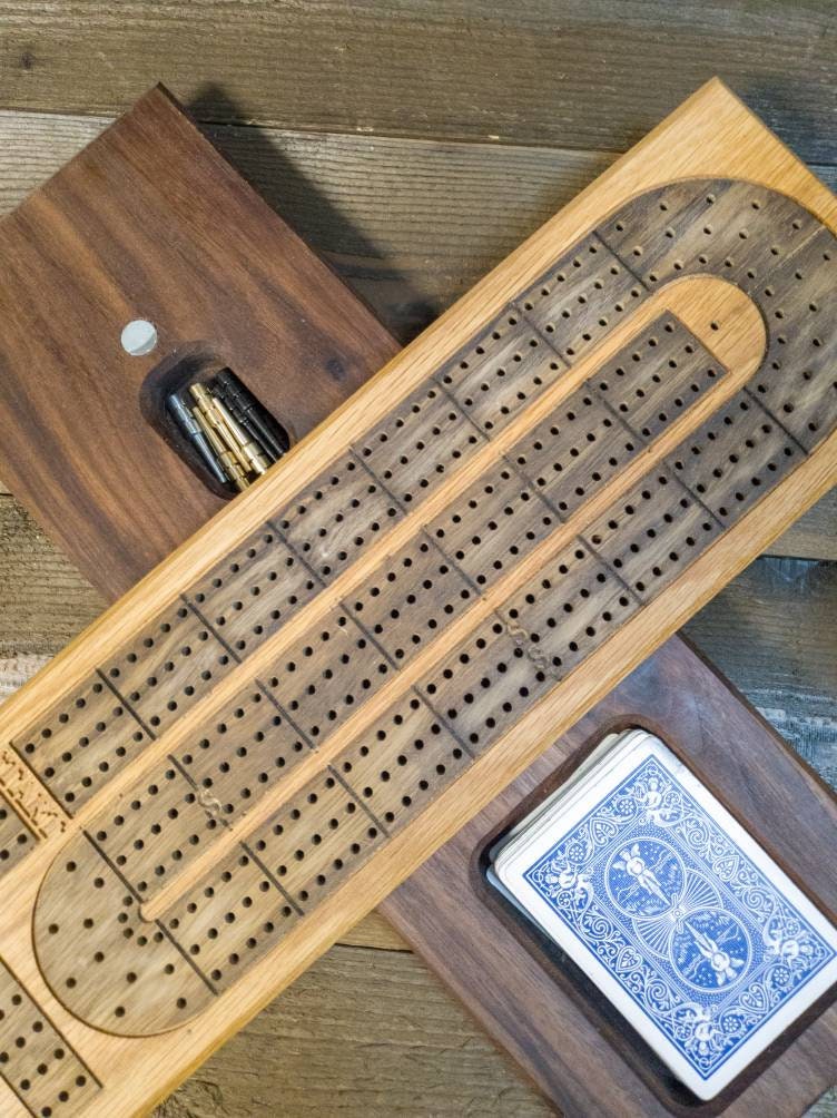 Cribbage board |Skunk lines |Card and Peg storage | Wedding Christmas Retirement Housewarming | Gift