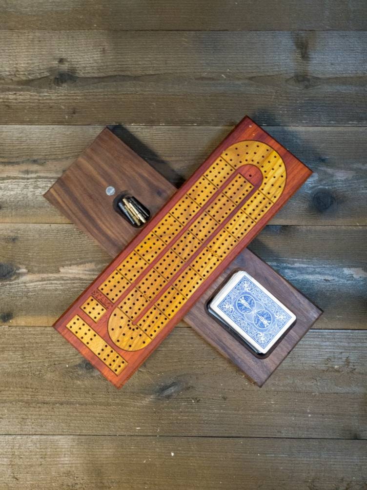 Cribbage board |Skunk lines |Card and Peg storage | Wedding Christmas Retirement Housewarming | Gift